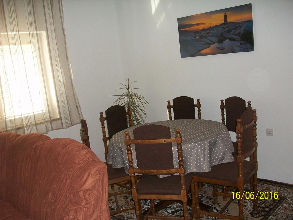 Apartment Boris 塞尼 外观 照片